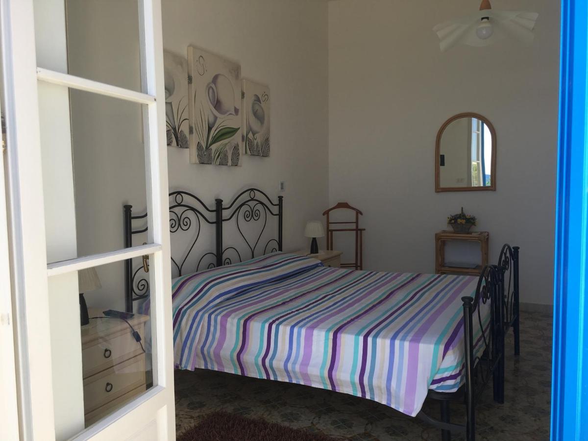 فيلا Casa Direttamente Sul Mare مارينا دي مانكافيسا المظهر الخارجي الصورة