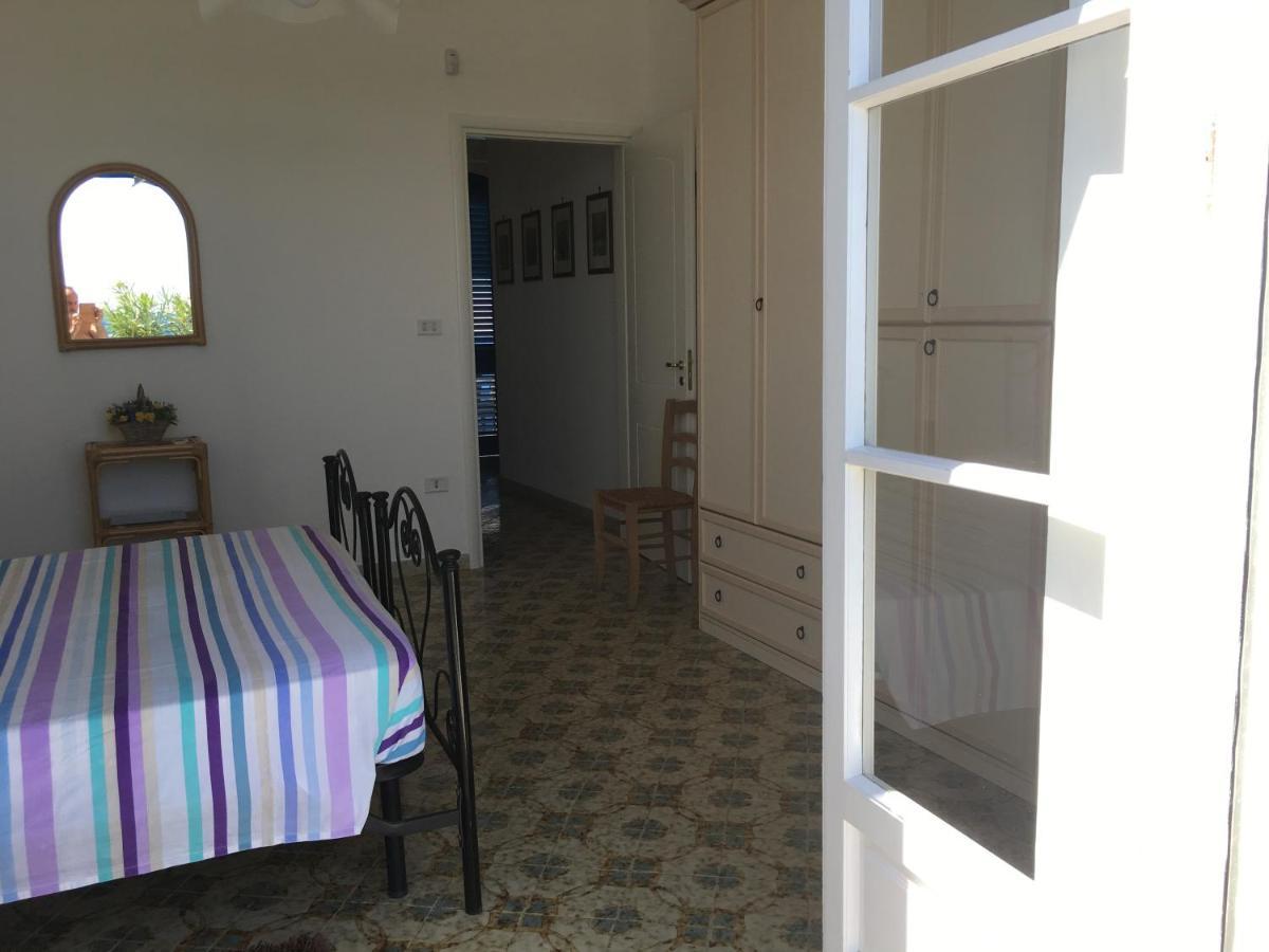 فيلا Casa Direttamente Sul Mare مارينا دي مانكافيسا المظهر الخارجي الصورة