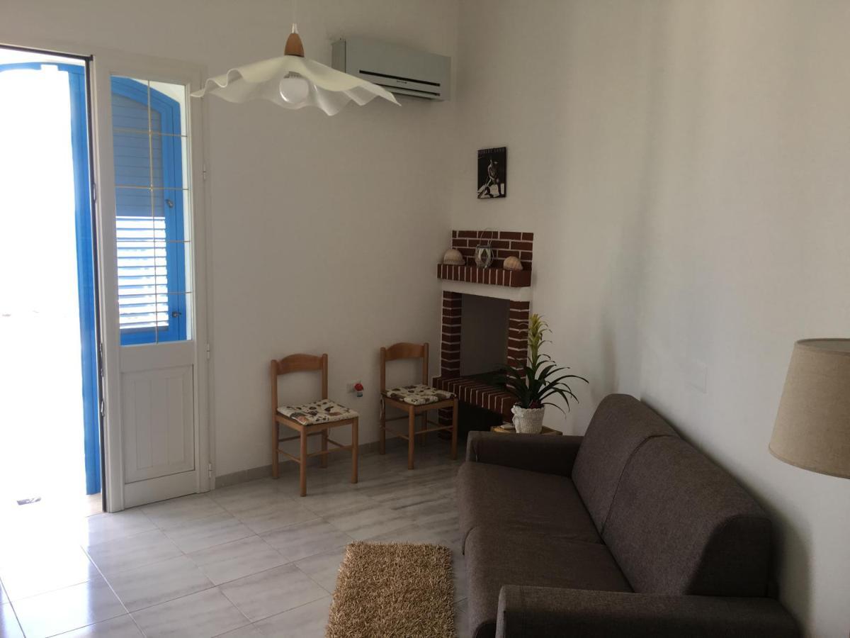 فيلا Casa Direttamente Sul Mare مارينا دي مانكافيسا المظهر الخارجي الصورة