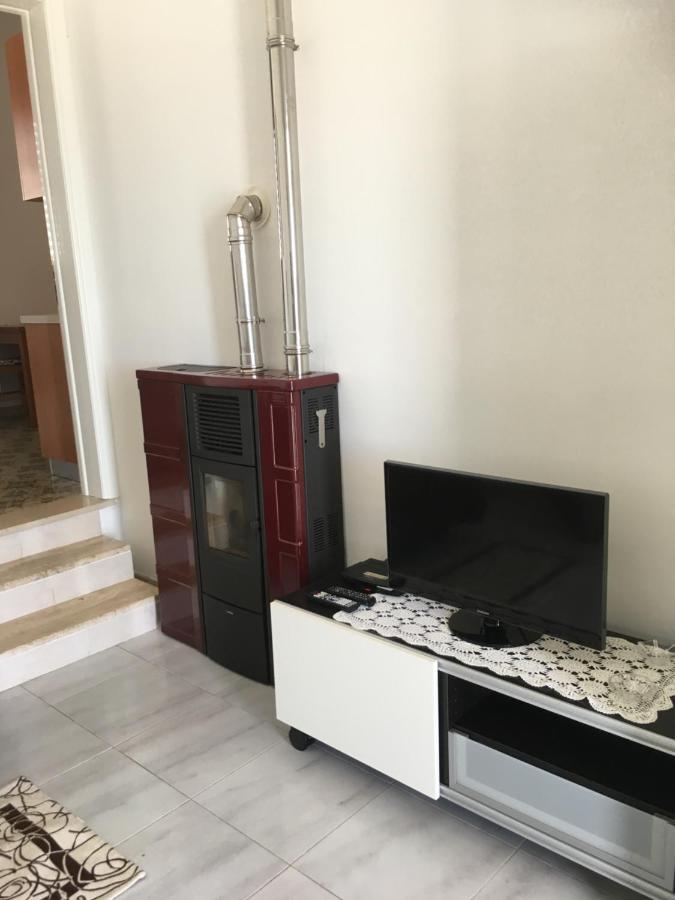 فيلا Casa Direttamente Sul Mare مارينا دي مانكافيسا المظهر الخارجي الصورة
